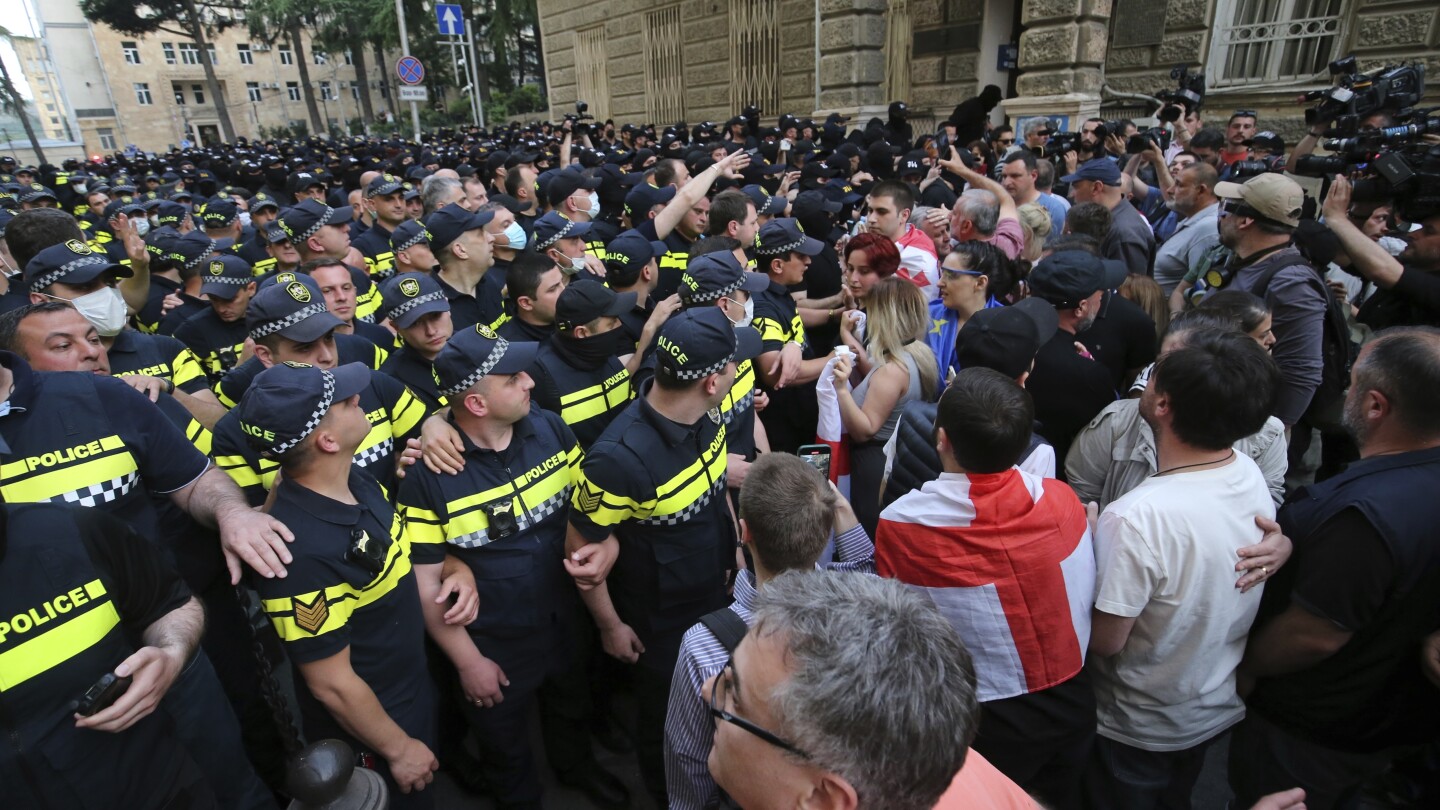 Georgian lawmakers transfer nearer to passing 'Russian legislation' concentrated on the media. Protesters accumulate once more