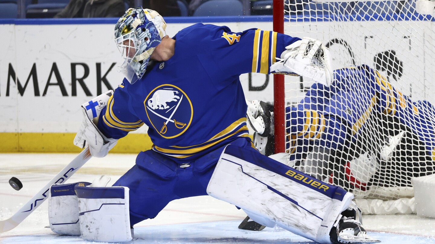 Thompson scores go-ahead goal, Sabres coach Ruff reaches 600 career wins in 3-2 win over Senators