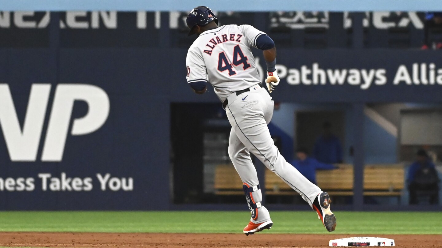 Astros Extend Winning Streak Against Blue Jays
