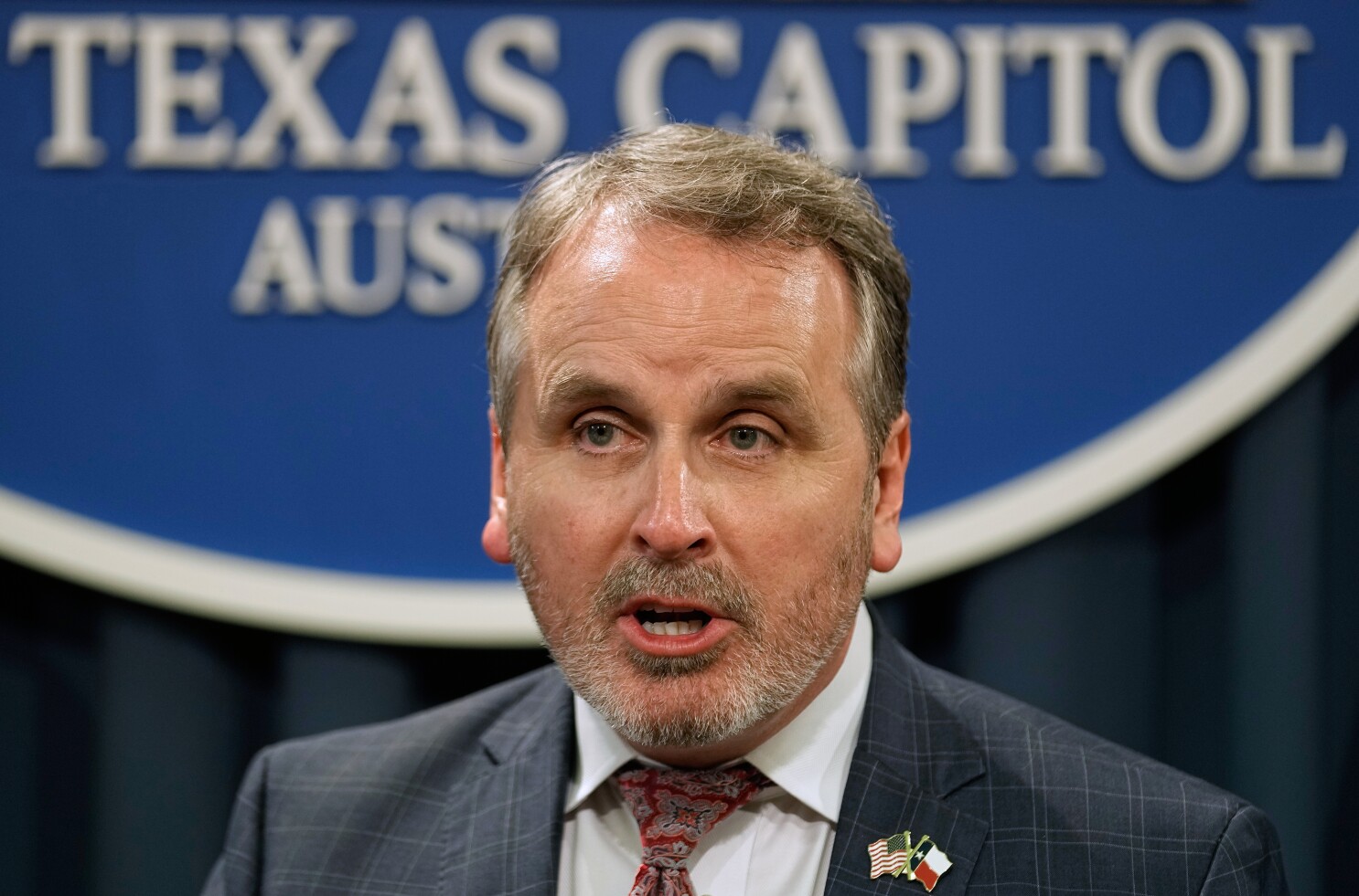 Texas Senate OKs effort to clarify medical exceptions under state's abortion ban