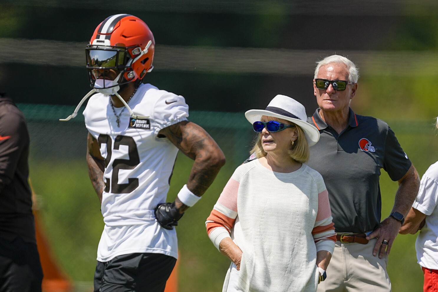 Dee and Jimmy Haslam expect full NFL season 2020