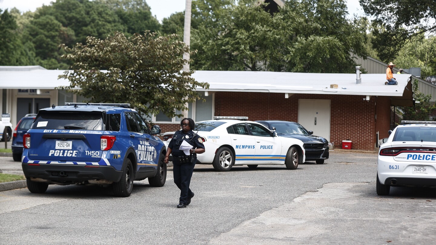 La police de Memphis abat un suspect après qu’il ait tiré devant une école juive