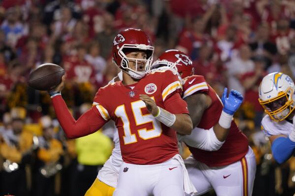 Patrick Mahomes injury: Chiefs' QB plays through ankle issue in NFL  Divisional Round game vs. Jaguars - Arrowhead Pride