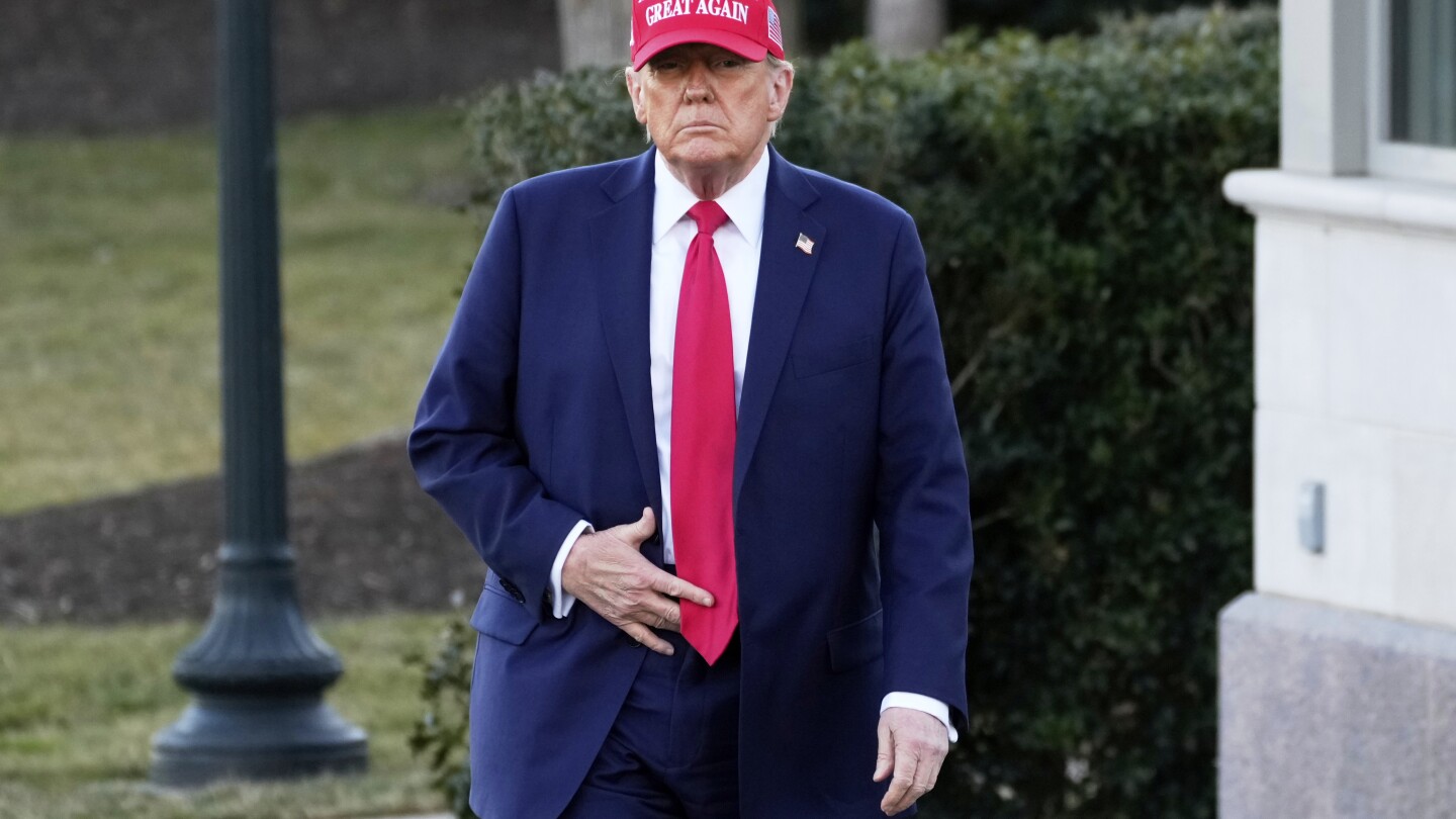 Trump toma medidas para aumentar la producción nacional de madera y frenar importaciones