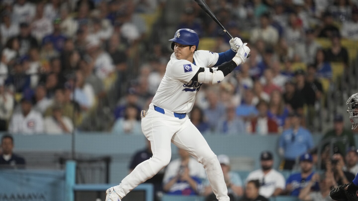 The Dodgers hit 4 home runs in the 1st inning, then they catch up and beat the Cubs 10-8. Ohtani hits a home run and steals a base