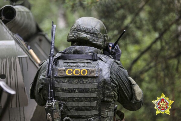 These Russian Combat Suits Can Endure Explosions And Gunfire