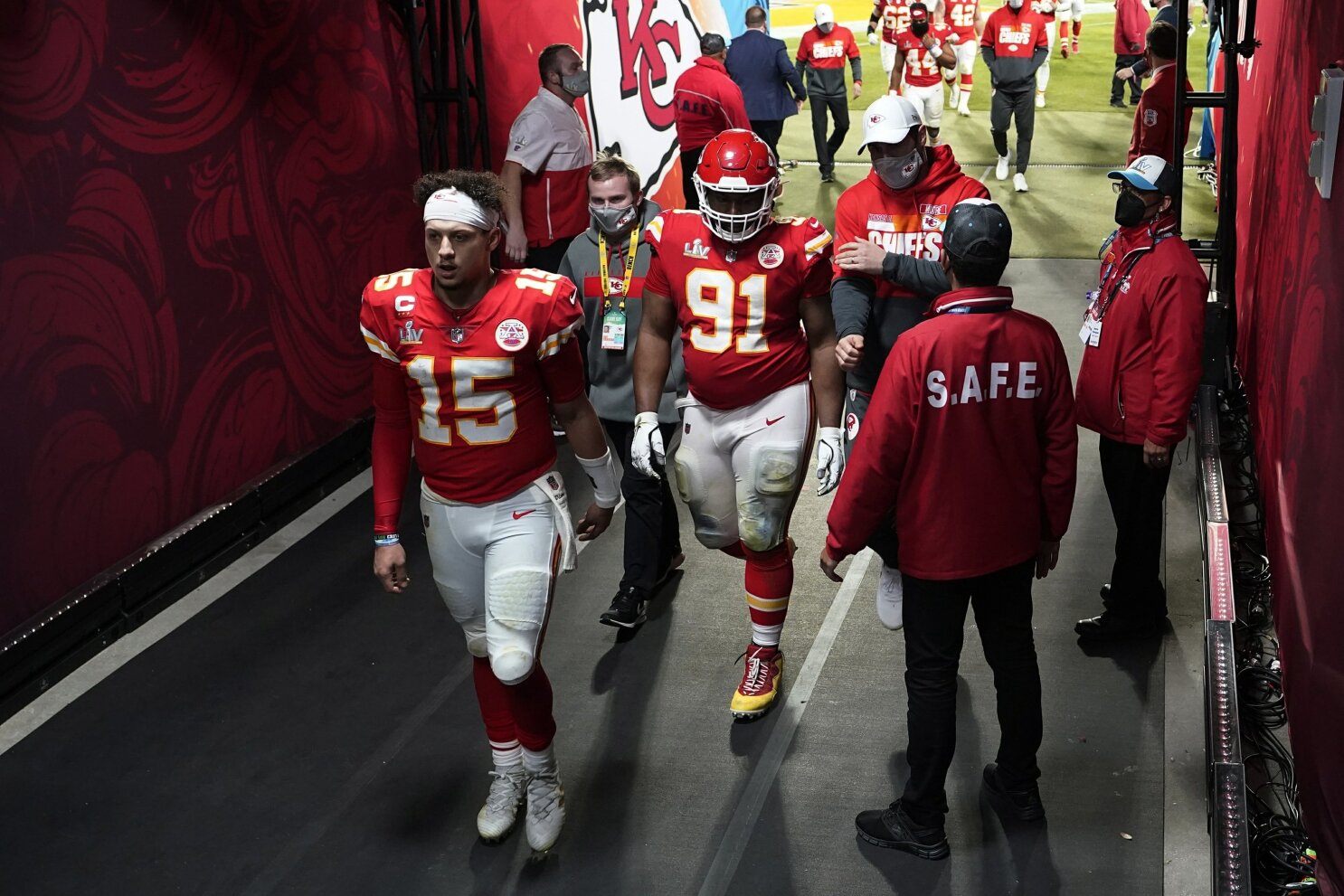 NFL playoffs 2021: Chiefs' Patrick Mahomes' turf toe injury no