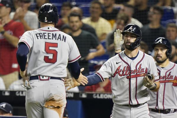 Braves' Freddie Freeman hits for second career cycle