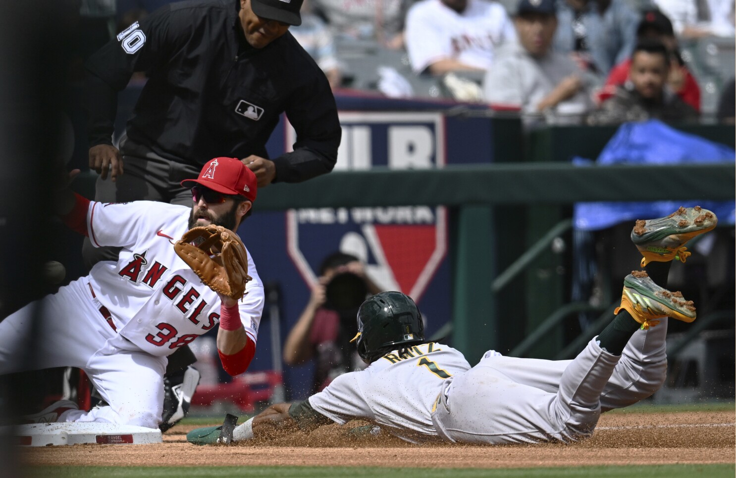 Angels need to spend big in free agency. Start at shortstop - Los