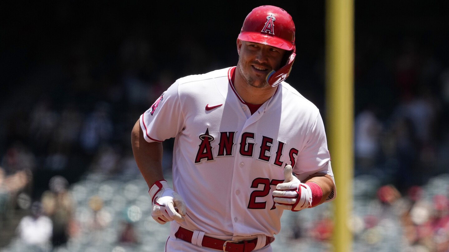 Los Angeles Angels\' Mike Trout Discusses Future and Encourages Team to Sign High-Profile Free Agents