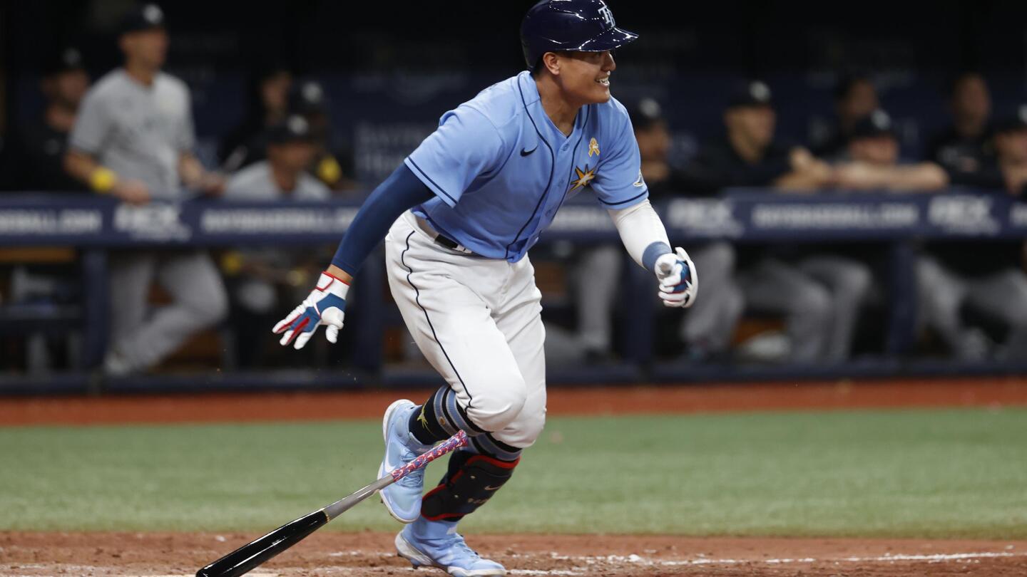 Alex Cobb leads Rays over Yankees, 8-3