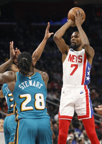 Kyrie Irving, Kevin Durant carry Nets past Hornets, 122-116