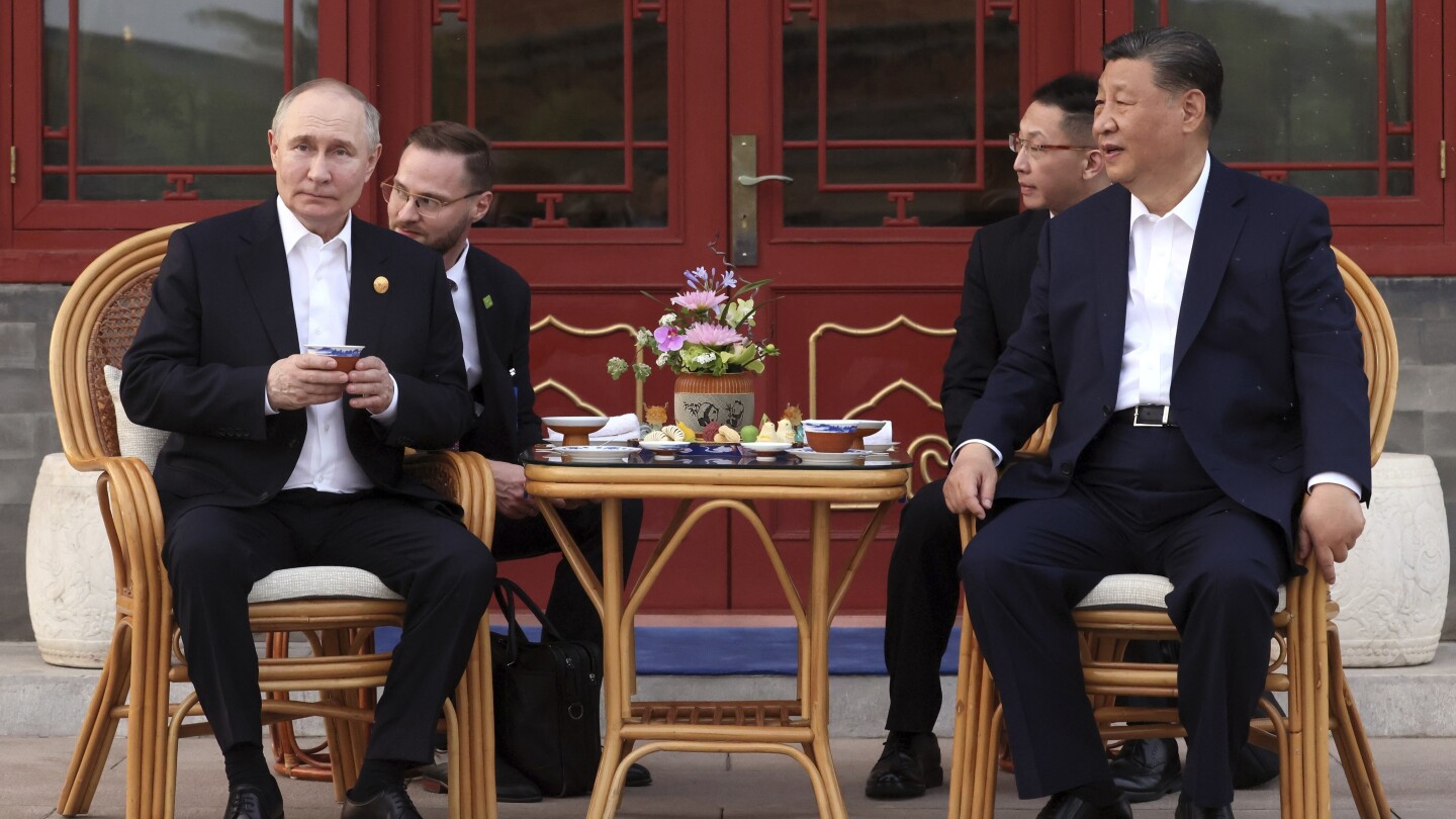 10-16 май 2024 г.Руският президент Владимир Путин се срещна с