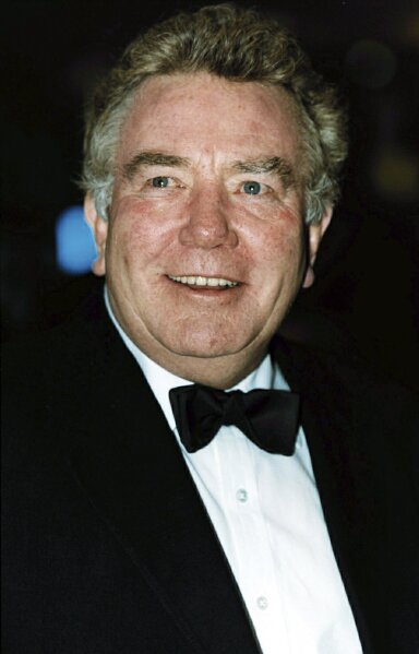 
              FILE - In this Feb. 25, 2001 file photo, actor Albert Finney, poses for a photo. British Actor Albert Finney, the Academy Award-nominated star of films from "Tom Jones" to "Skyfall" has died at the age of 82 it was reported on Friday, Feb. 8, 2019. (William Conran/PA via AP, FIle)
            