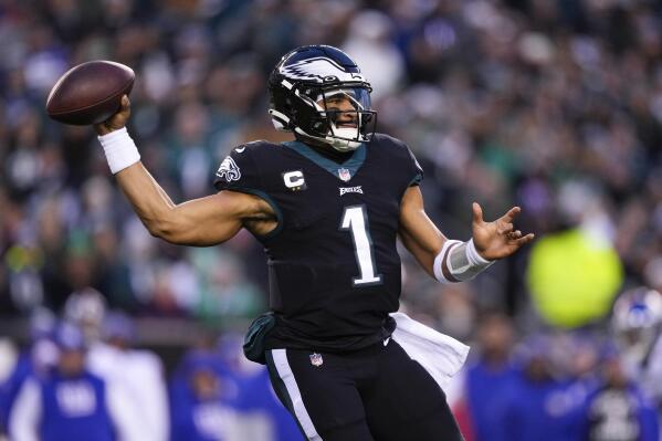 Eagles News: Jalen Hurts expected to push to play in Week 17 if