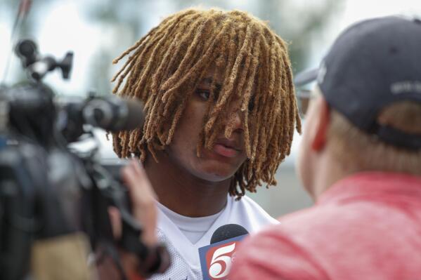 Minnesota Vikings Second Year Safety Lewis Cine Talks to the Local