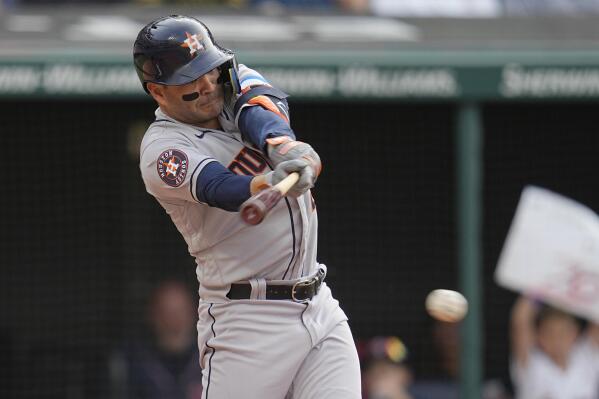 Astros hold off Guardians 6-4