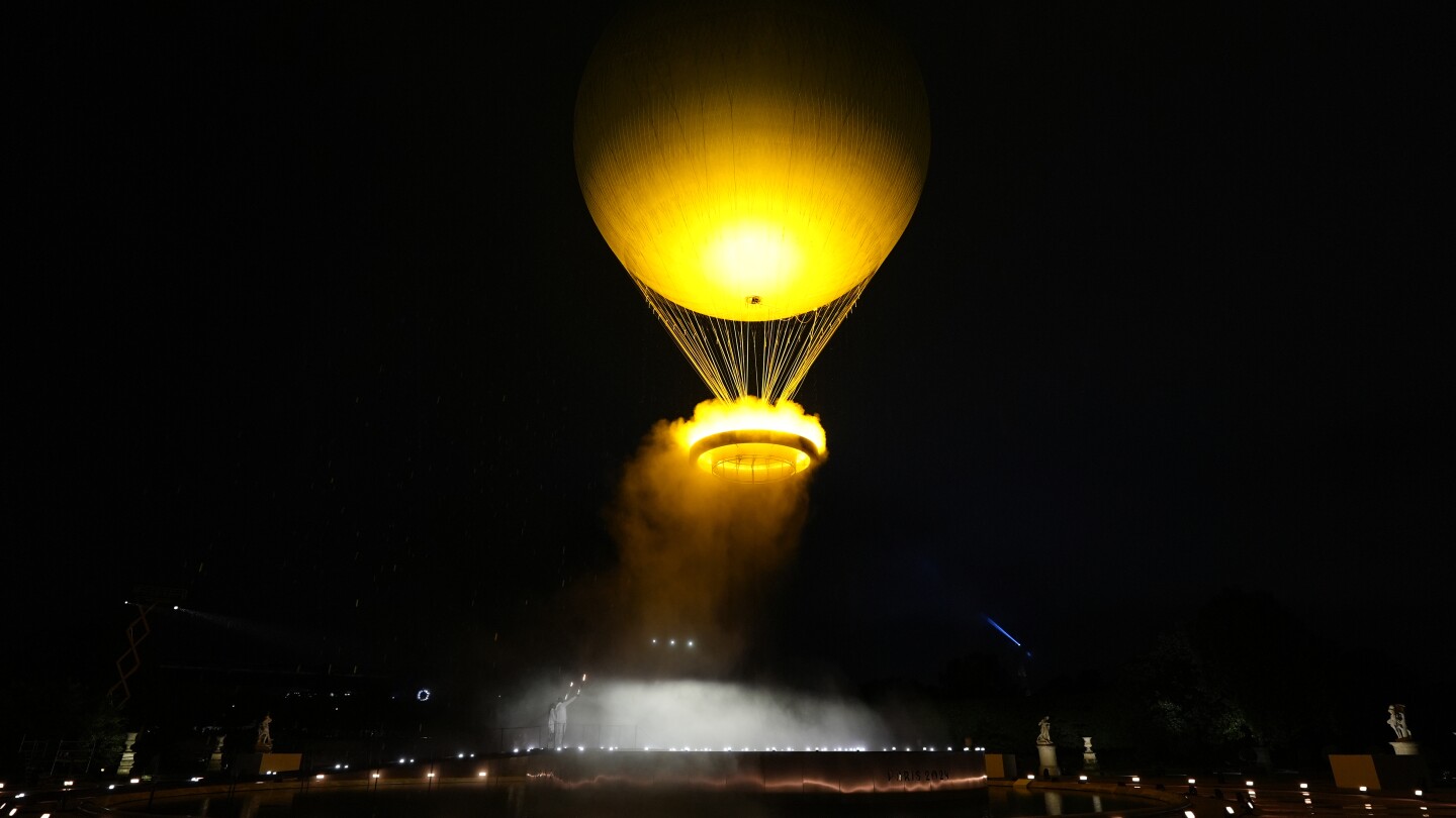 Olympics 2024: The cauldron is a hot-air balloon
