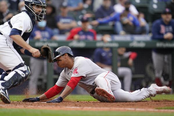 Xander Bogaerts's four RBI powers Red Sox to sixth consecutive win