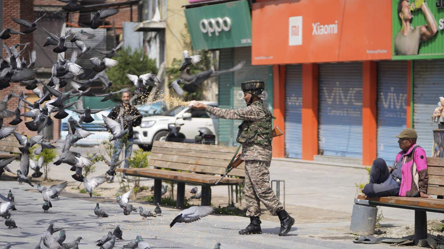 La calma llega a la frontera entre India y Pakistán tras días de intensos tiroteos
