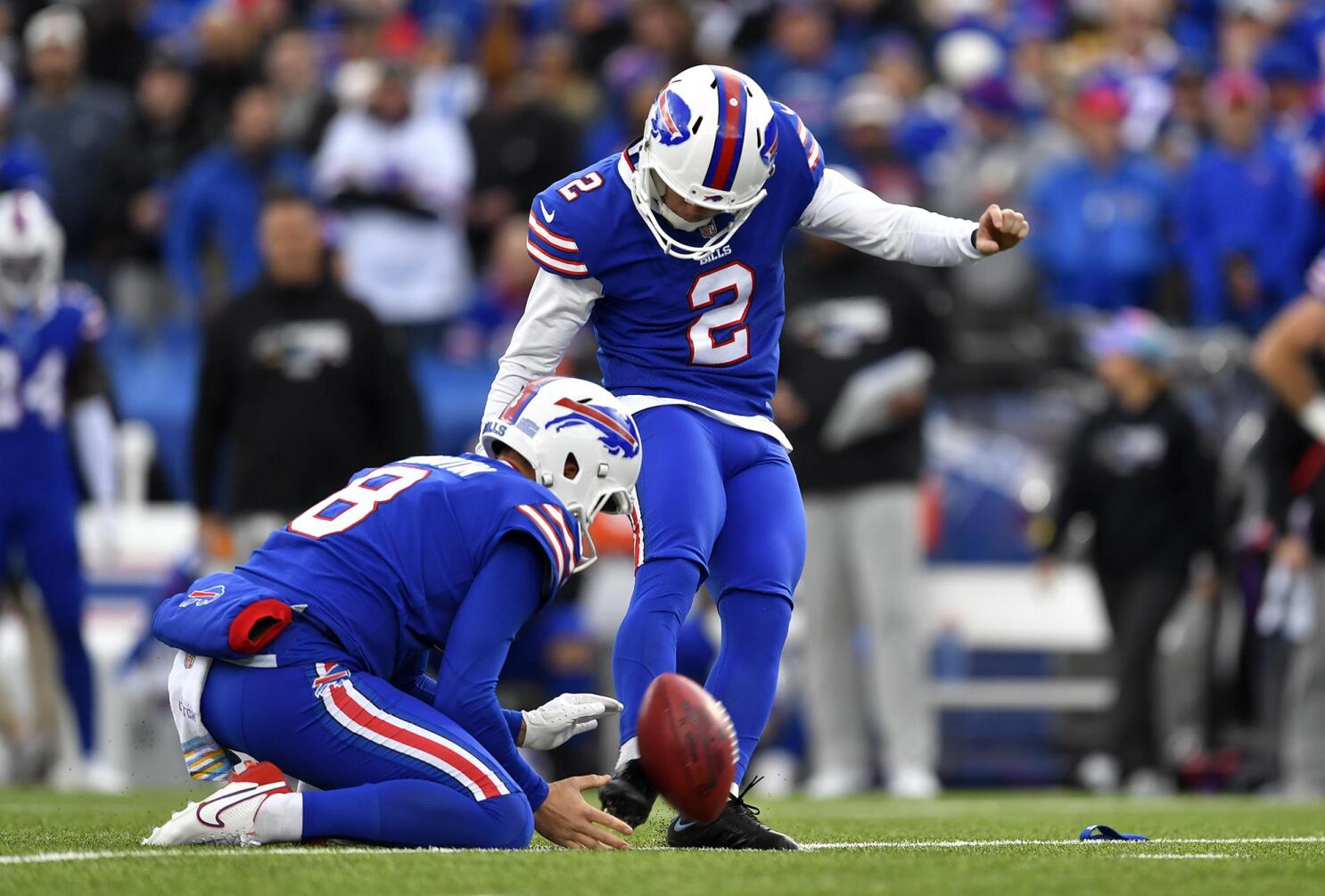 Bills sign kicker Tyler Bass to 4-year contract extension
