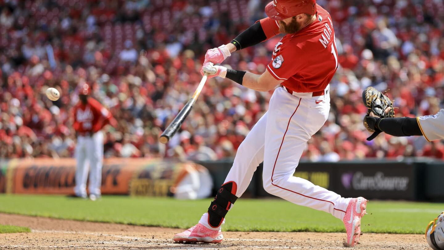 Colin Moran's homers lift Reds to win over Pirates, first series victory of  season