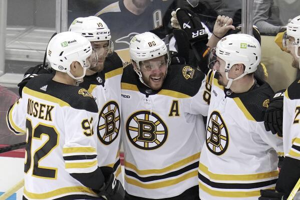 Patrice Bergeron completes the hat trick and scores career goal