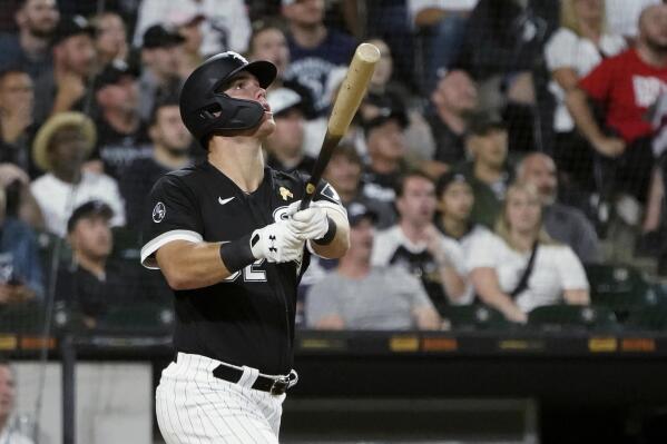 Rookie Sheets hits 2 HRs, White Sox beat Pirates 6-3