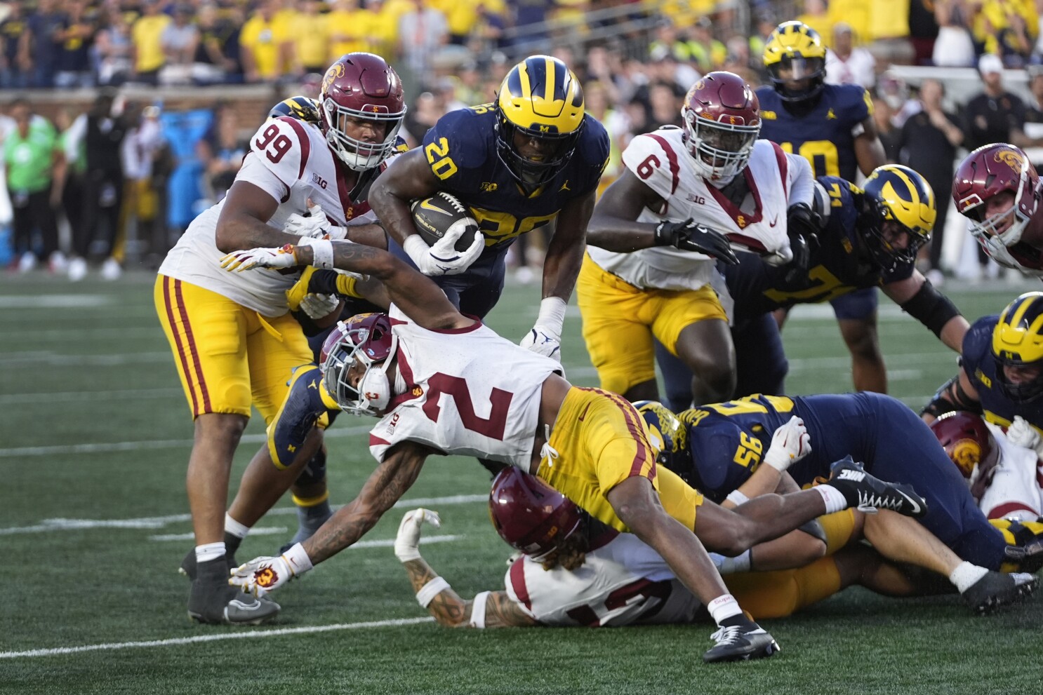 Michigan's high-powered rushing game poses a challenge for Minnesota