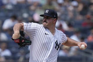 Yankees preparing offer to Carlos Rodon in battle with Giants
