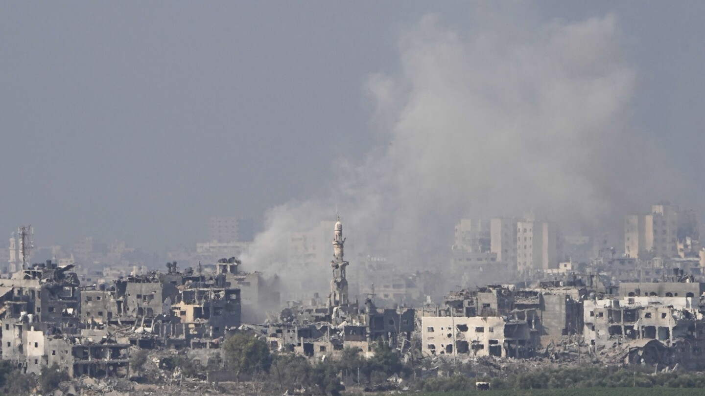 Ізраїль розширює свою наземну операцію в Газі та бомбить тунелі ХАМАС після перерізання комунікацій