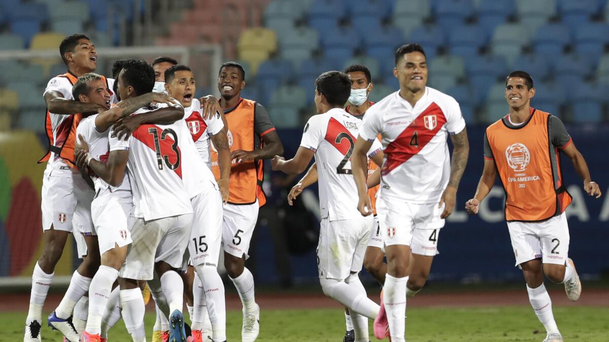 Preview: Copa America semifinals -- Can Peru, Paraguay stop an