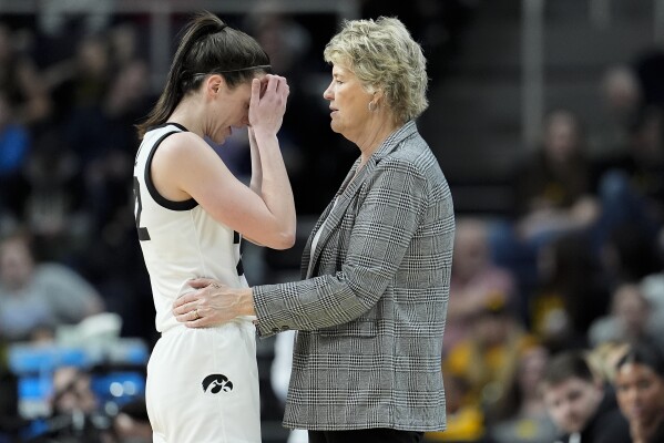 Lisa Bluder, in her 40th year as a head coach, looking to lead Iowa to its  first NCAA title | AP News