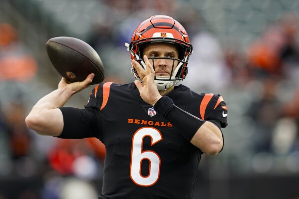 Bengals hope to stay in playoff race behind backup QB Jake Browning | AP  News