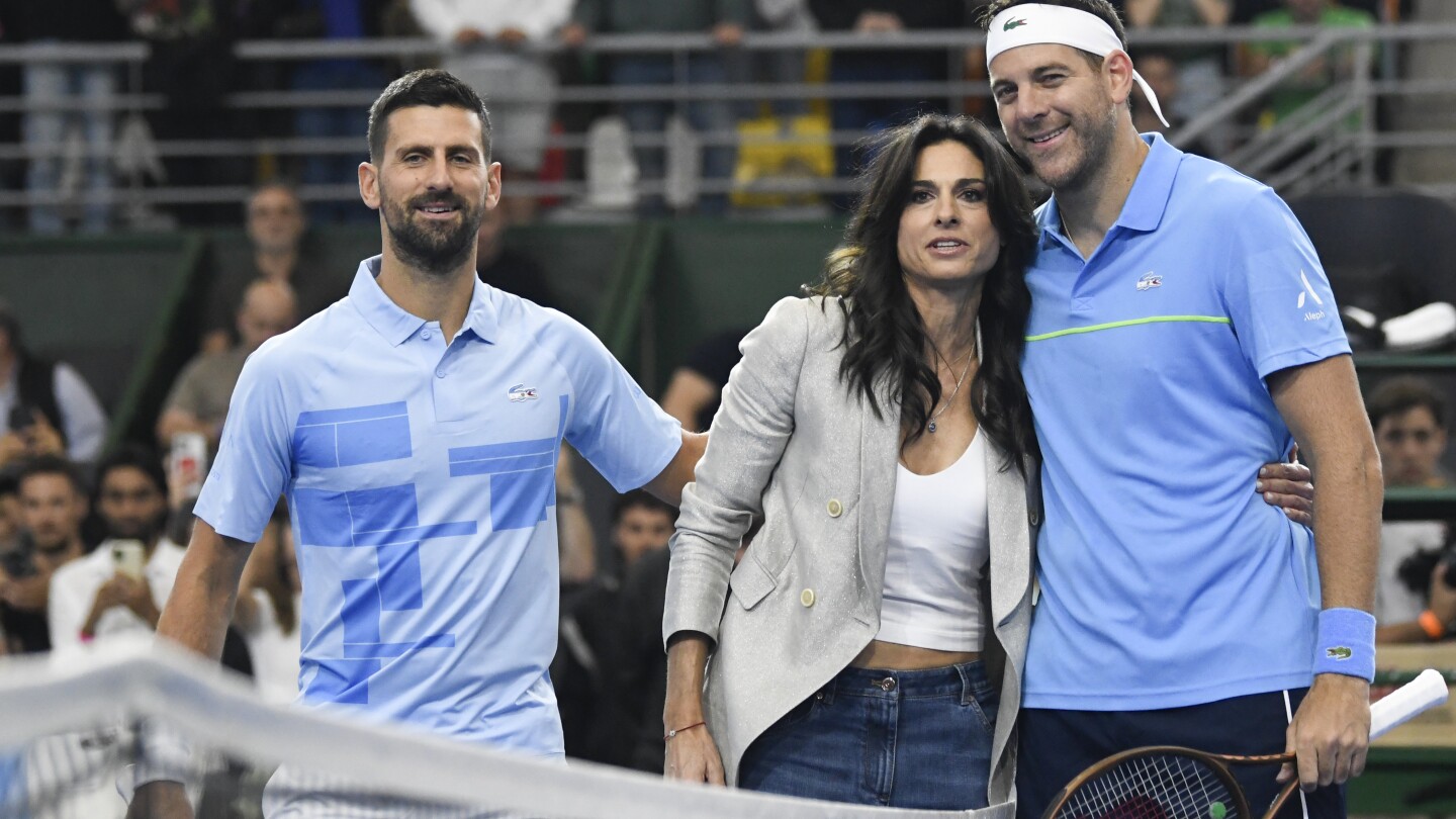 Djokovic Taps Murray as Coach for Australian Open