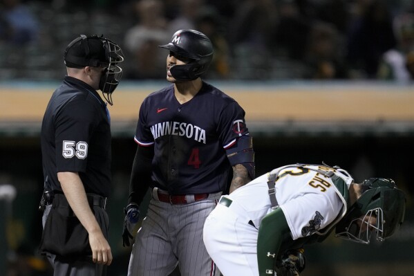 Joey Gallo hits a 2-run homer in the 9th to send the Twins past the  Athletics, 5-4