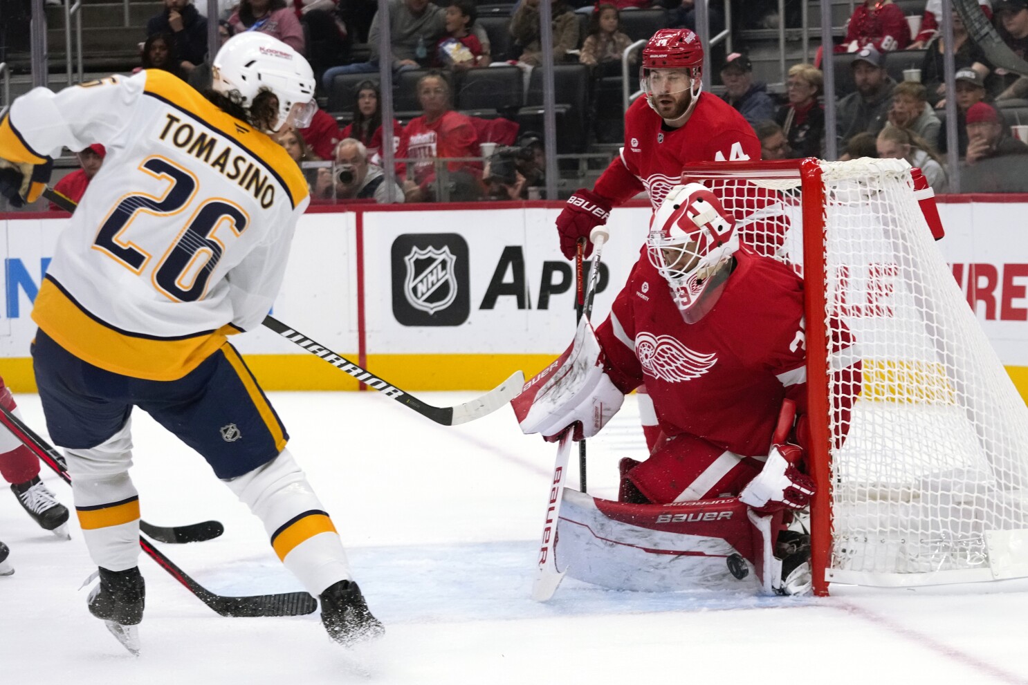 Cam Talbot has 41 saves in 32nd career shutout as Red Wings beat Predators 3-0.