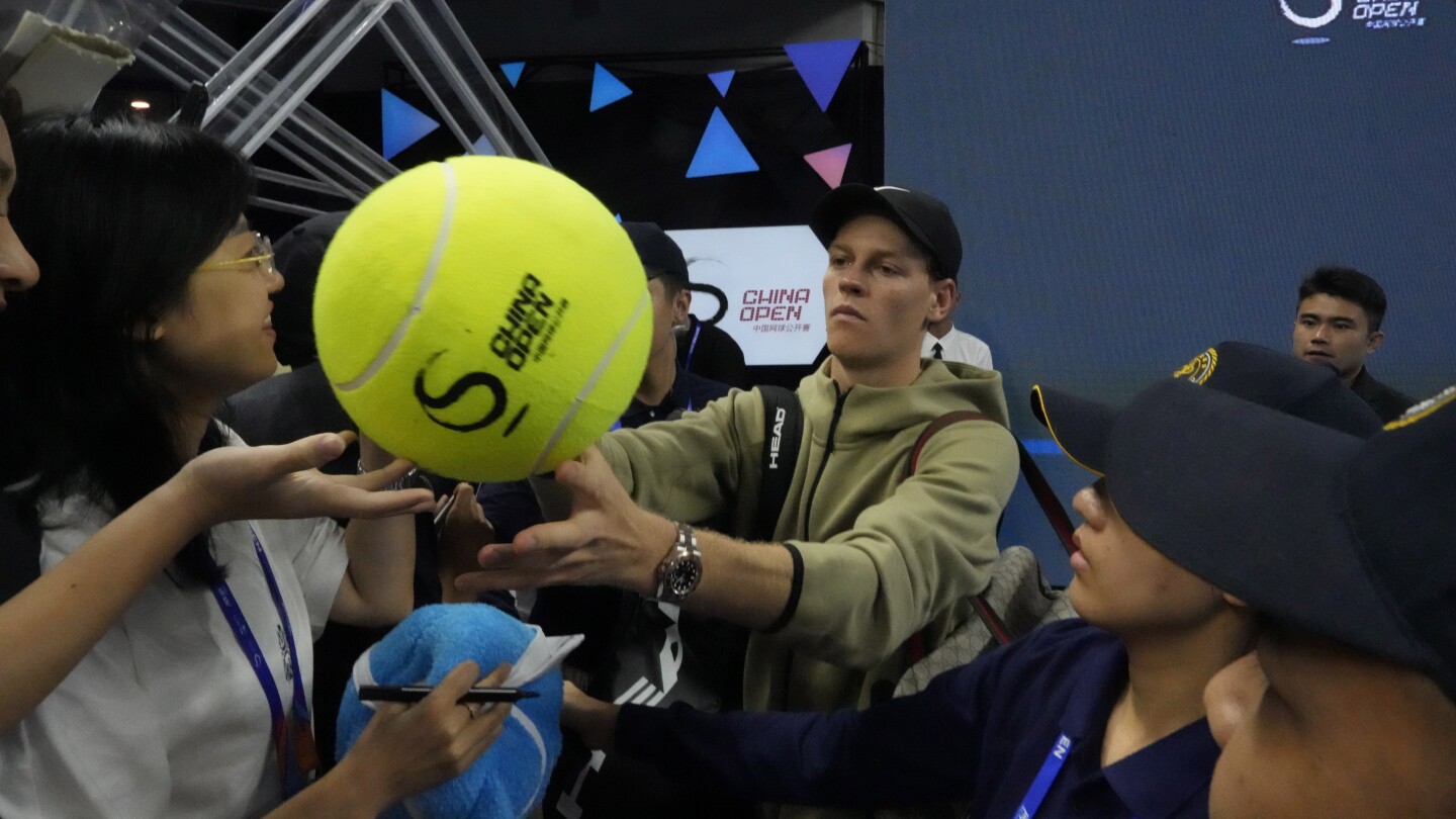 Jannik Sinner Defends Title at China Open