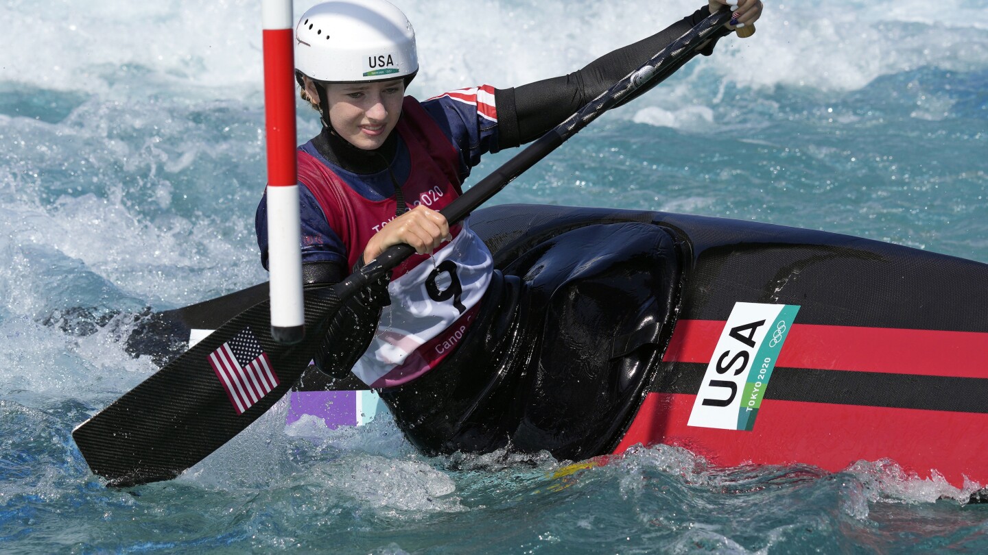 Изгряващата американска звезда на кану/каяк Еви Лайбфарт, на 20, готова за второ олимпийско пътуване