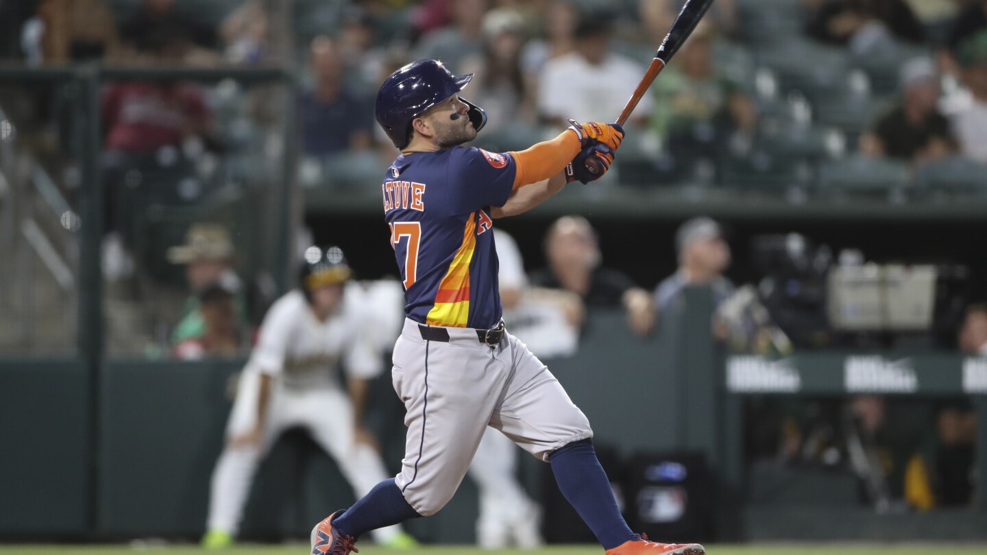 Astros homer, score 20 hits, rout Athletics 13-3