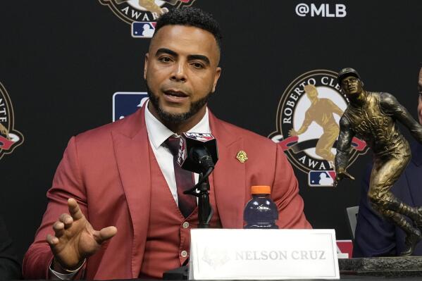 Twins star Nelson Cruz and the incredible gifts he's bestowed on his  Dominican Republic hometown - ESPN