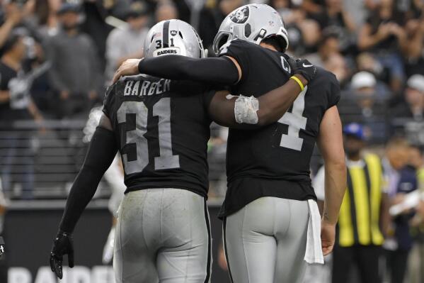 Raiders Blog: Derek Carr Insists There's No Elevated Urgency Yet