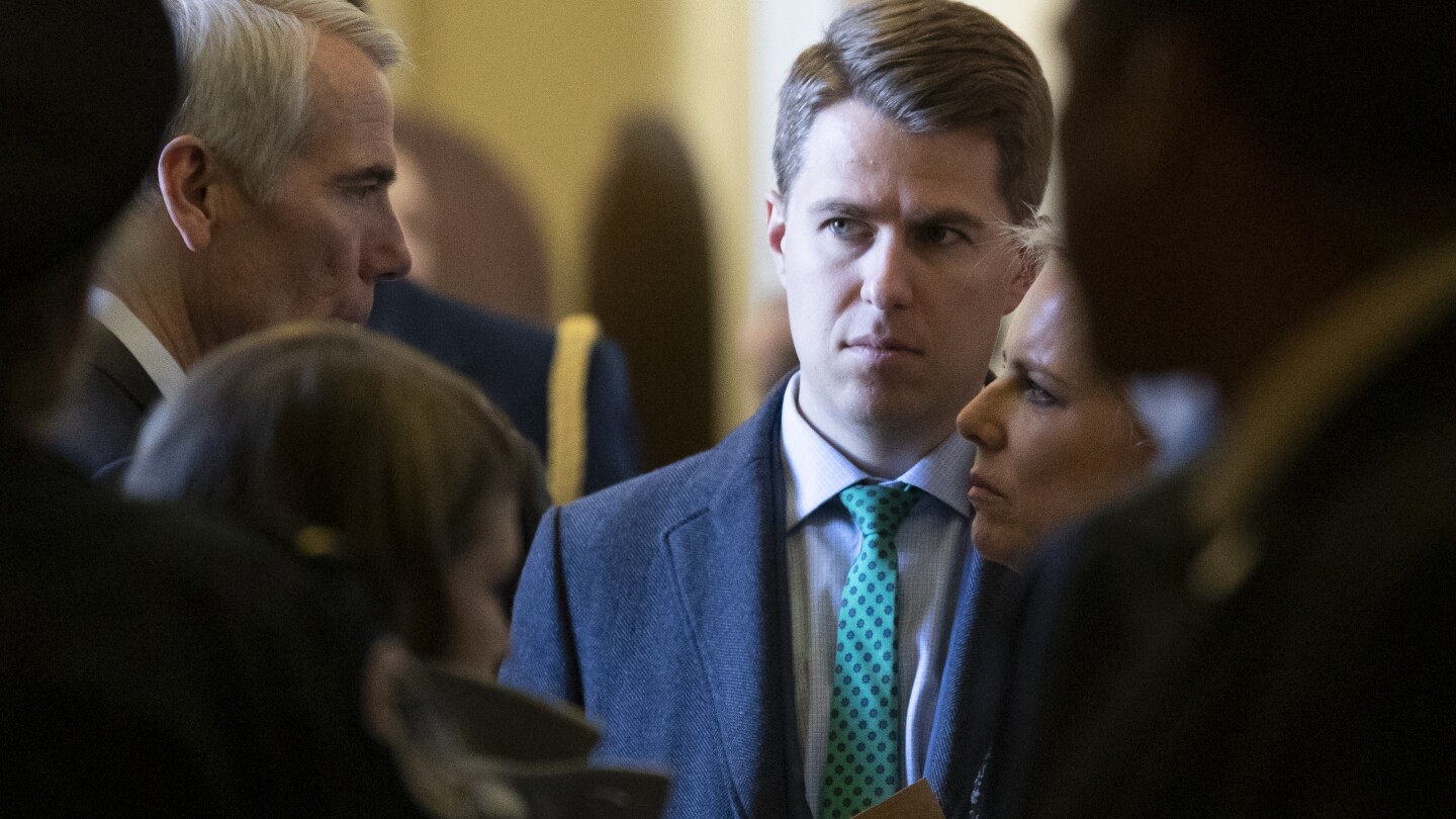 Former Homeland Security official fights back against Trump's 'unprecedented' investigation order