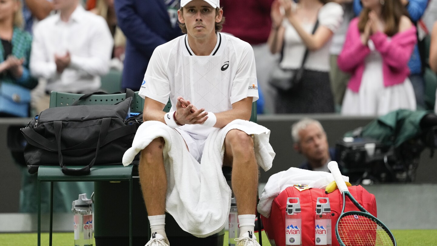 Novak Djokovic moves into Wimbledon semifinals when Alex de Minaur withdraws