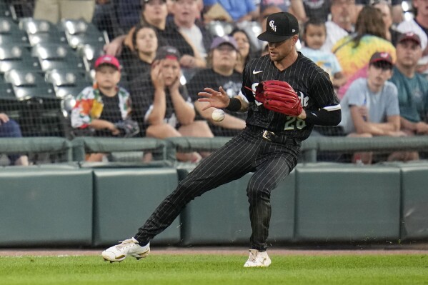 Mike Clevinger on track to return Saturday for White Sox vs