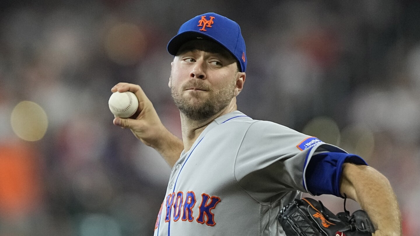 New York Mets Pitcher Tylor Megill Throws First Bullpen Since Landing on IL  - Sports Illustrated New York Mets News, Analysis and More