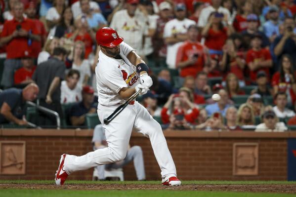 Photo: Cardinals Albert Pujols strikes out during game 6 of the World  Series in St. Louis - STL20111027206 