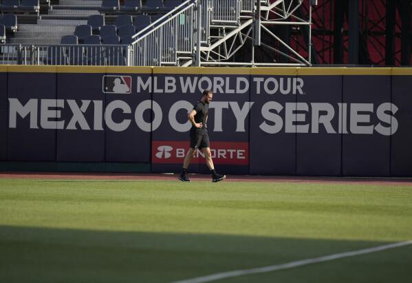 San Francisco Giants New Era On-Field 2023 World Tour Mexico City