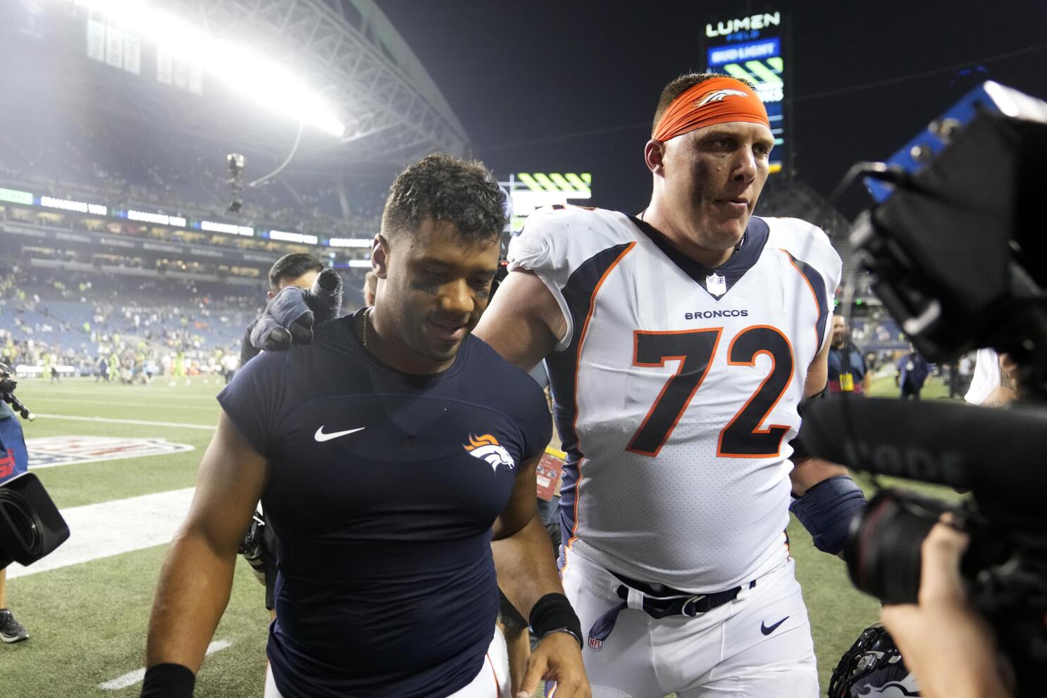 Russell Wilson's Broncos Jersey Is NFL's Top Seller, Beats Tom Brady's :  r/DenverBroncos
