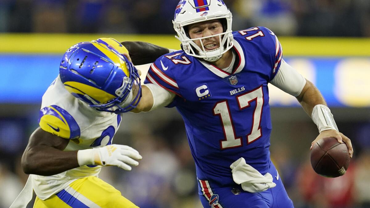 Buffalo Bills blow out champion Rams 31-10 in season opener